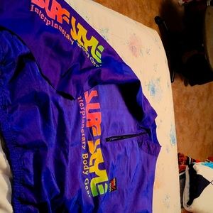 Surf style  pull over